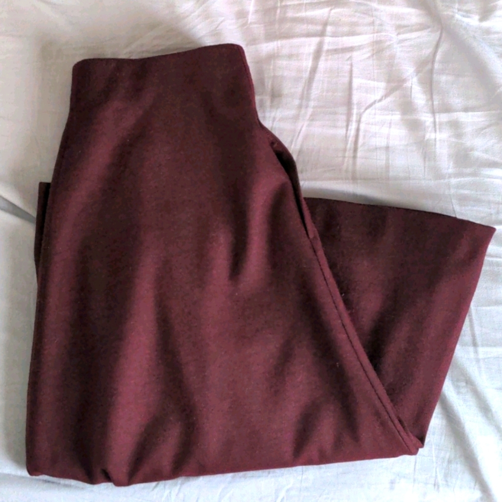 Wool midi skirt- pockets!!